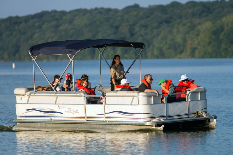 5 Ways to Have Fun as a Family on a Pontoon Boat - Wet Monkey